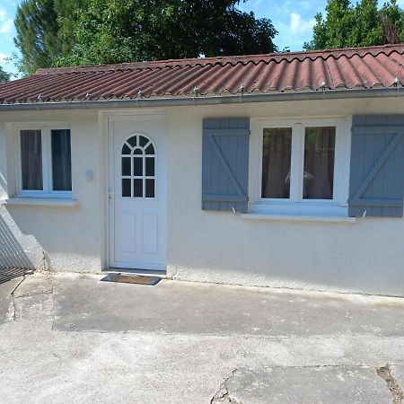 Coquette Maisonnette Бурж Экстерьер фото